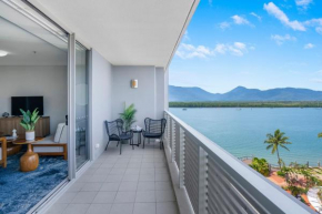 Central Haven Couples Retreat at Harbour Lights, Cairns